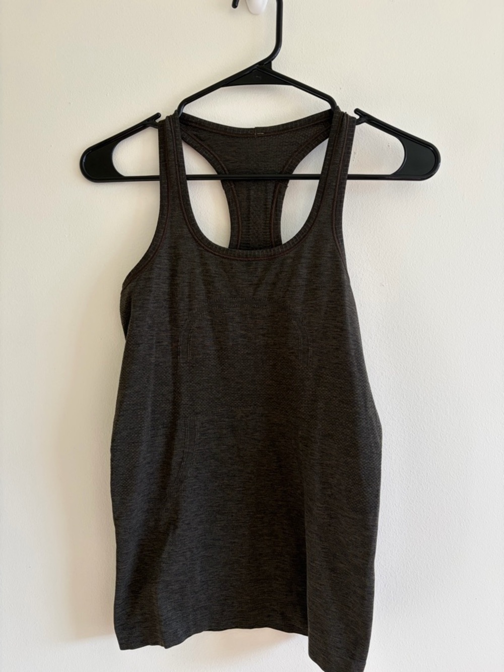 Lululemon olive green swiftly tank